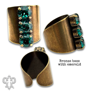 Statement ring with crystals from Swarovski®