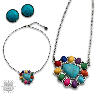 Stone triangle necklace set
